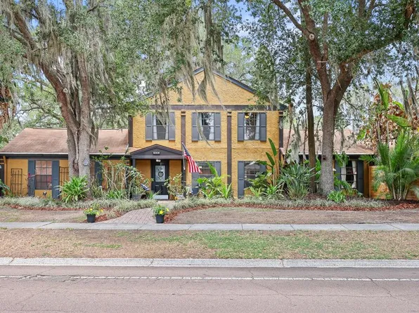314 Bloomingfield Dr, Brandon, FL 33511