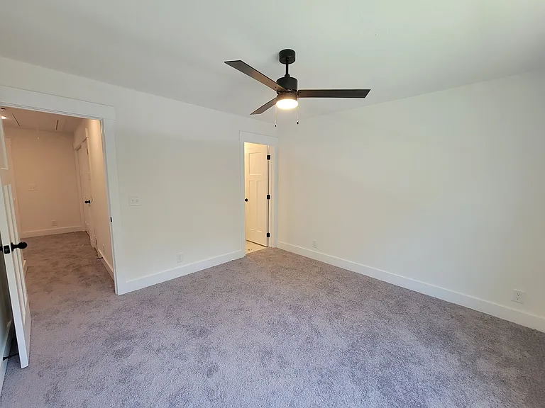 312 S Ridge Trl — Photo 8