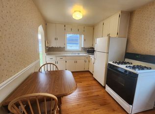 1810 28th St, Kenosha, WI 53140