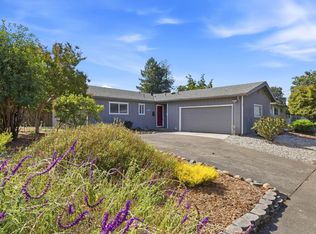 1142 Guaymas St, Santa Rosa, CA 95401