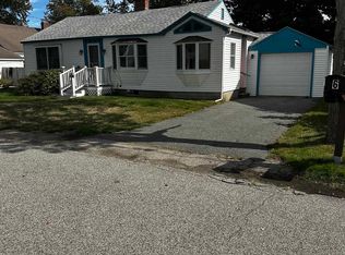 6 Bernard Dr, Rye, NH 03870