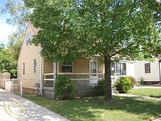 1st image of 25584 Mackinac St