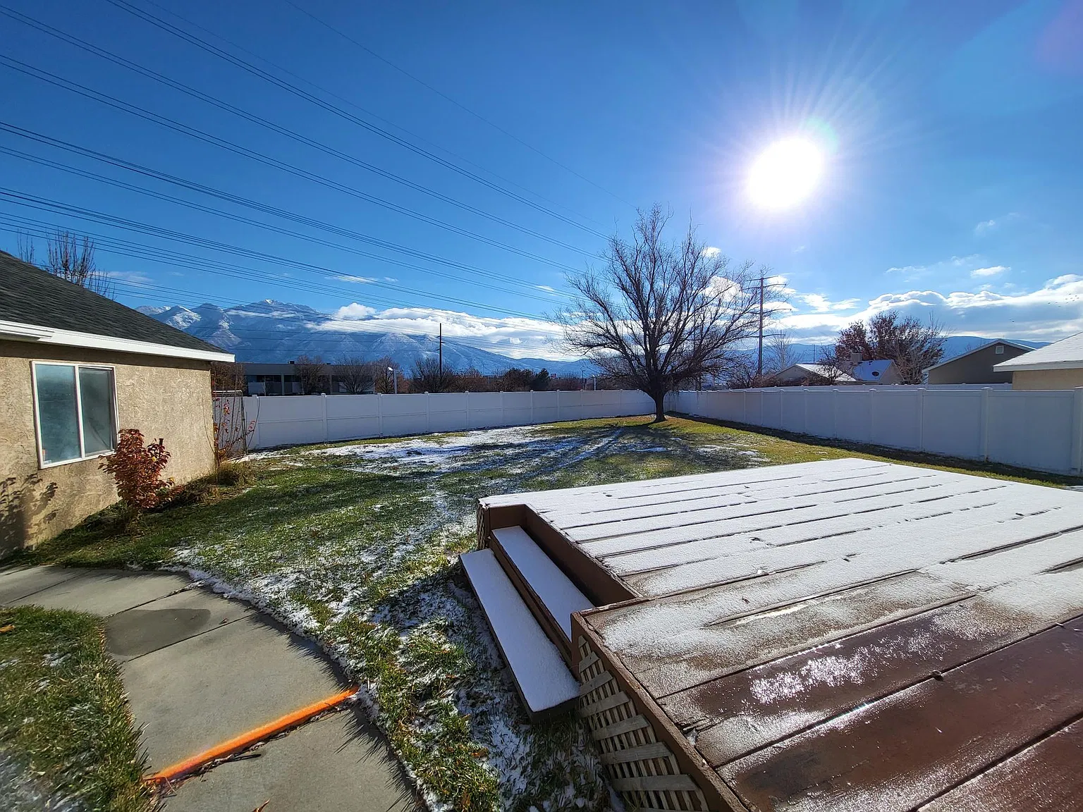 3 bed, 2.5 bath, 1378 sqft, $2,400 — Photo 3