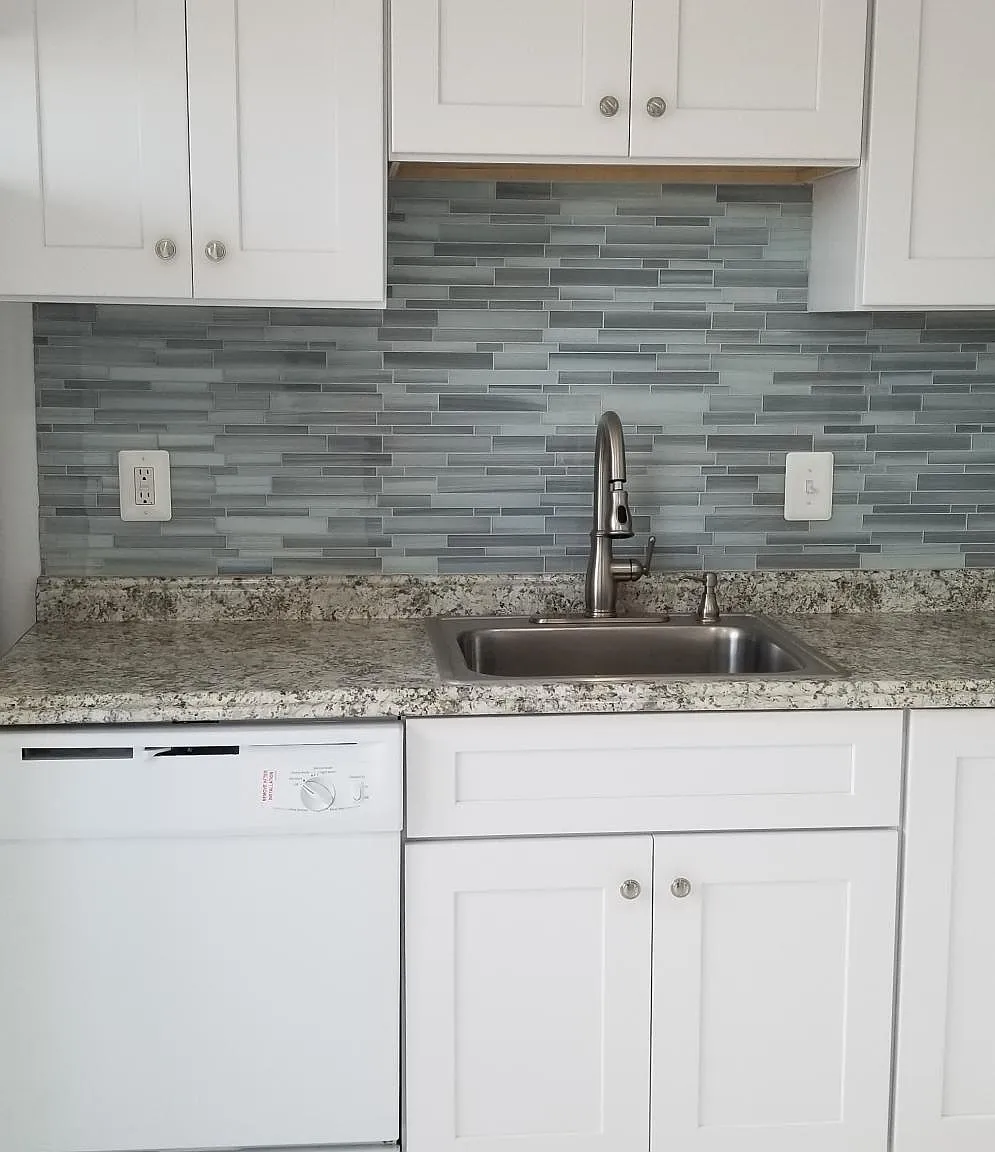 7410 Whernside St — Photo 1