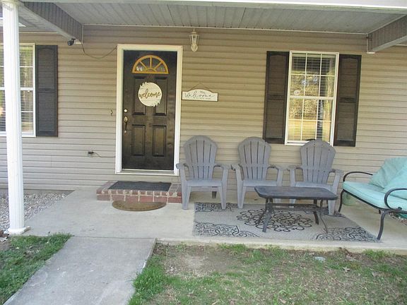 3rd image of 57 Marigold Private Dr