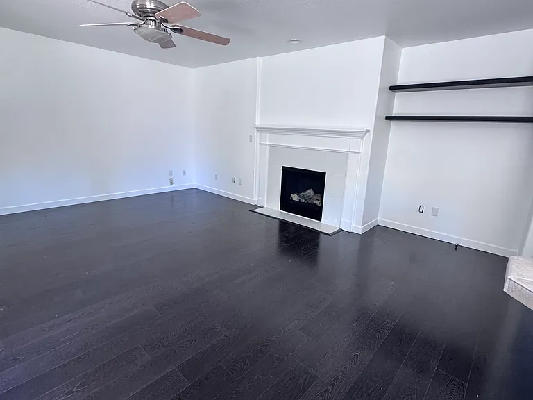 4046 Thoroughbred Ave SE — Photo 5