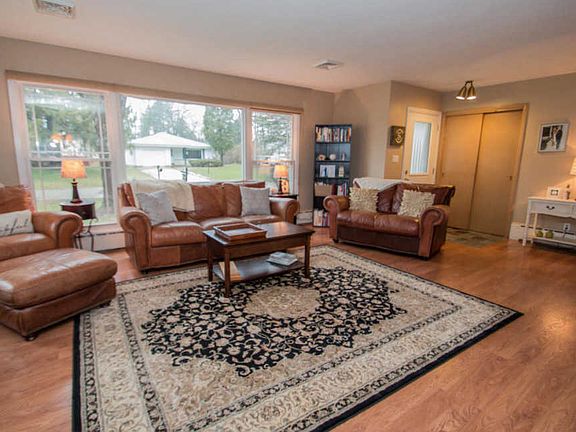 3rd image of 7046 N Ardara Ave