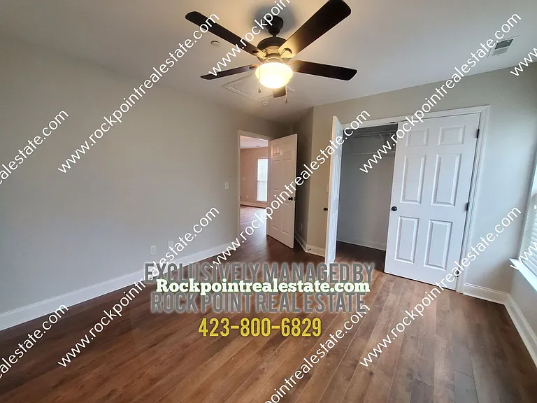 1130 Maple Tree Ln — Photo 18