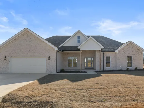 250 Spry Way, Killen, AL 35645