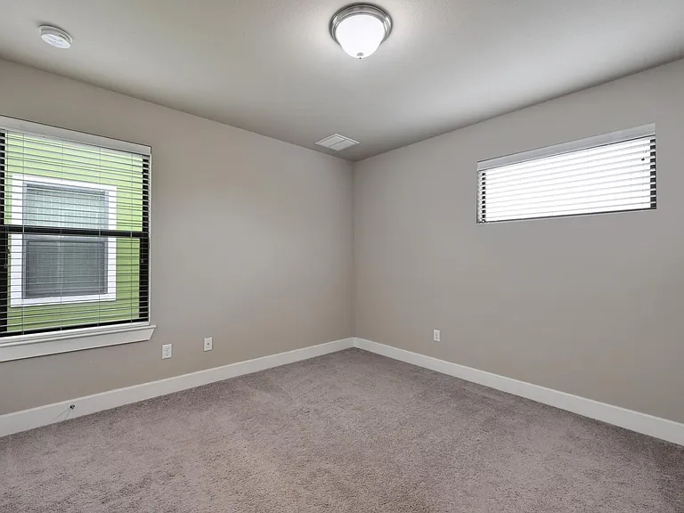 2021 Carlson Dr — Photo 22