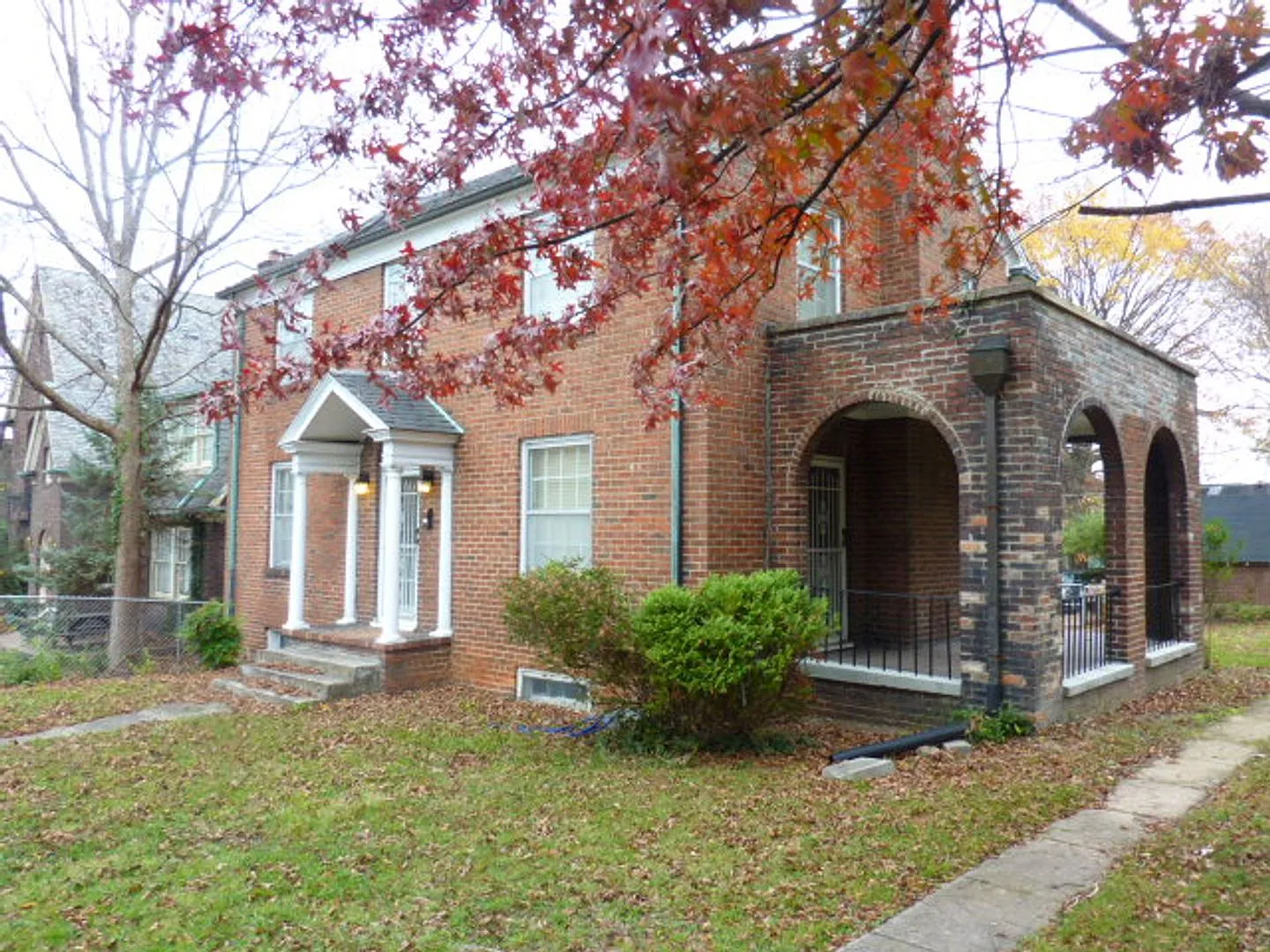7BR Brick Home Near UTK | Fort Sanders Area — Photo 1