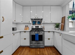 2607 Sherwood St, Greensboro, NC 27403