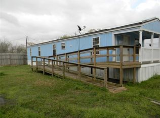 1506 N Market Loop, Baytown, TX 77521