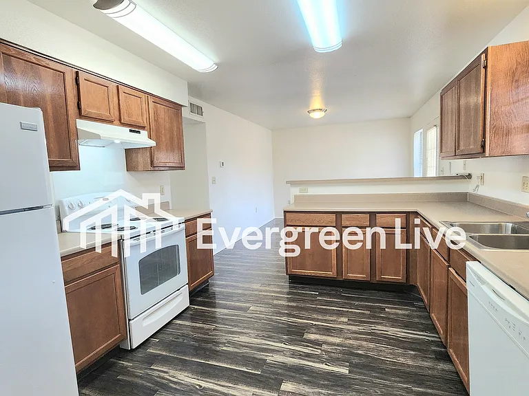 132 Hound Ct — Photo 10