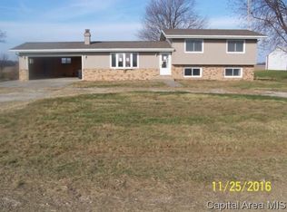 11206 E Sinnett Chapel Rd, Cuba, IL 61427