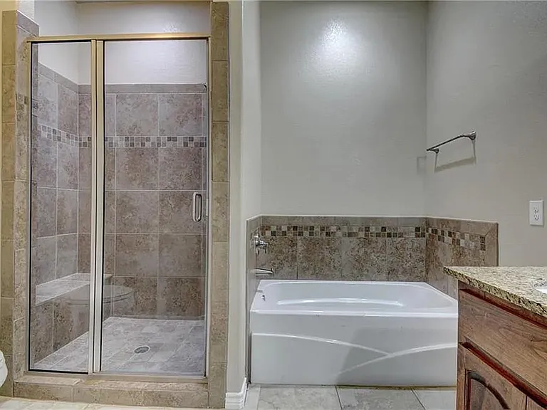 129 N Kaupo Dr #B — Photo 11