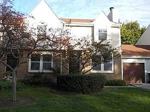 1st image of 4920 Buckthorn Ln