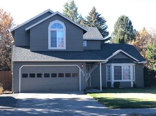 953 NE Providence Dr, Bend, OR 97701