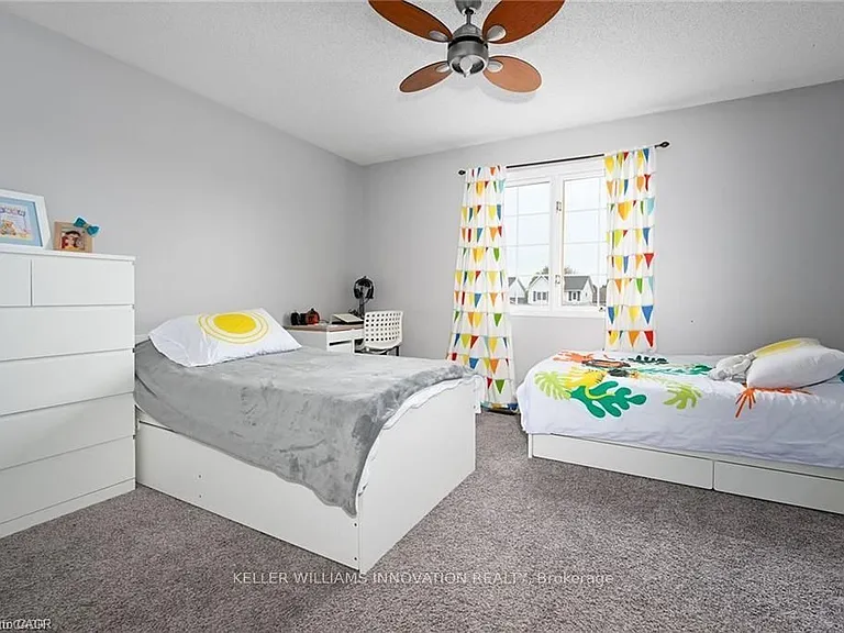 8 Buss Ct — Photo 18