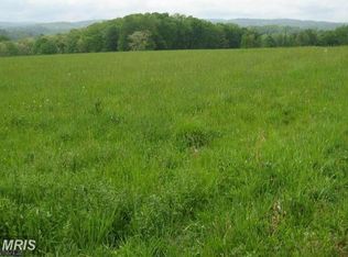 Nuce Rd, Masontown, WV 26542