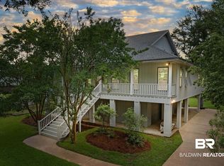 3 Molokai Ln, Fairhope, AL 36532