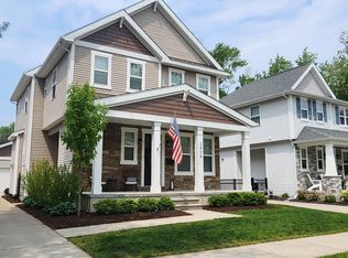 2959 Cumberland Rd, Berkley, MI 48072