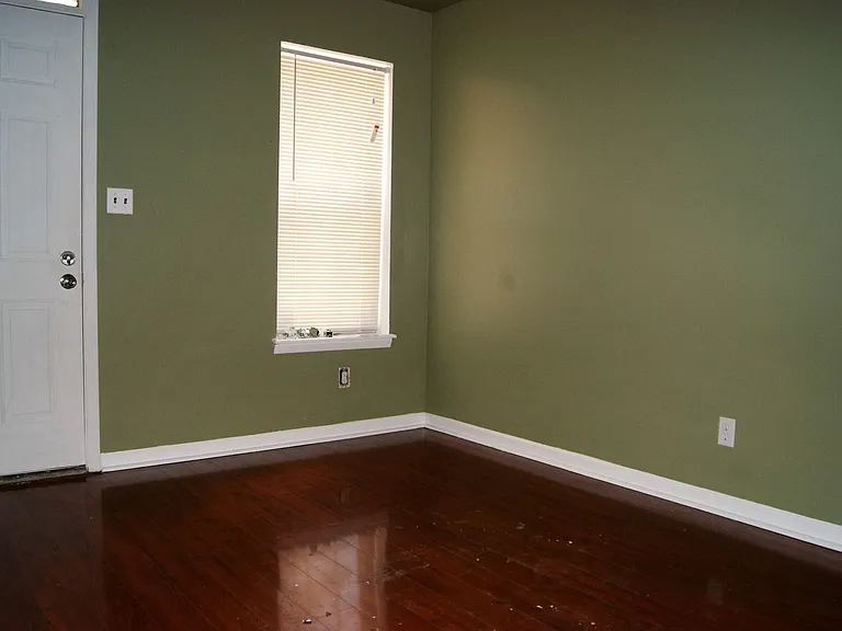 918 N Central Ave — Photo 2