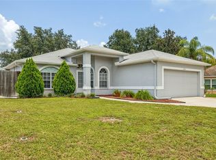 5139 Summer Hill Dr, Zephyrhills, FL 33542