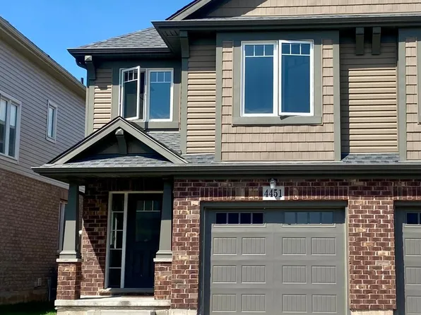4451 Eclipse Way, Niagara Falls, ON L2G 0G3