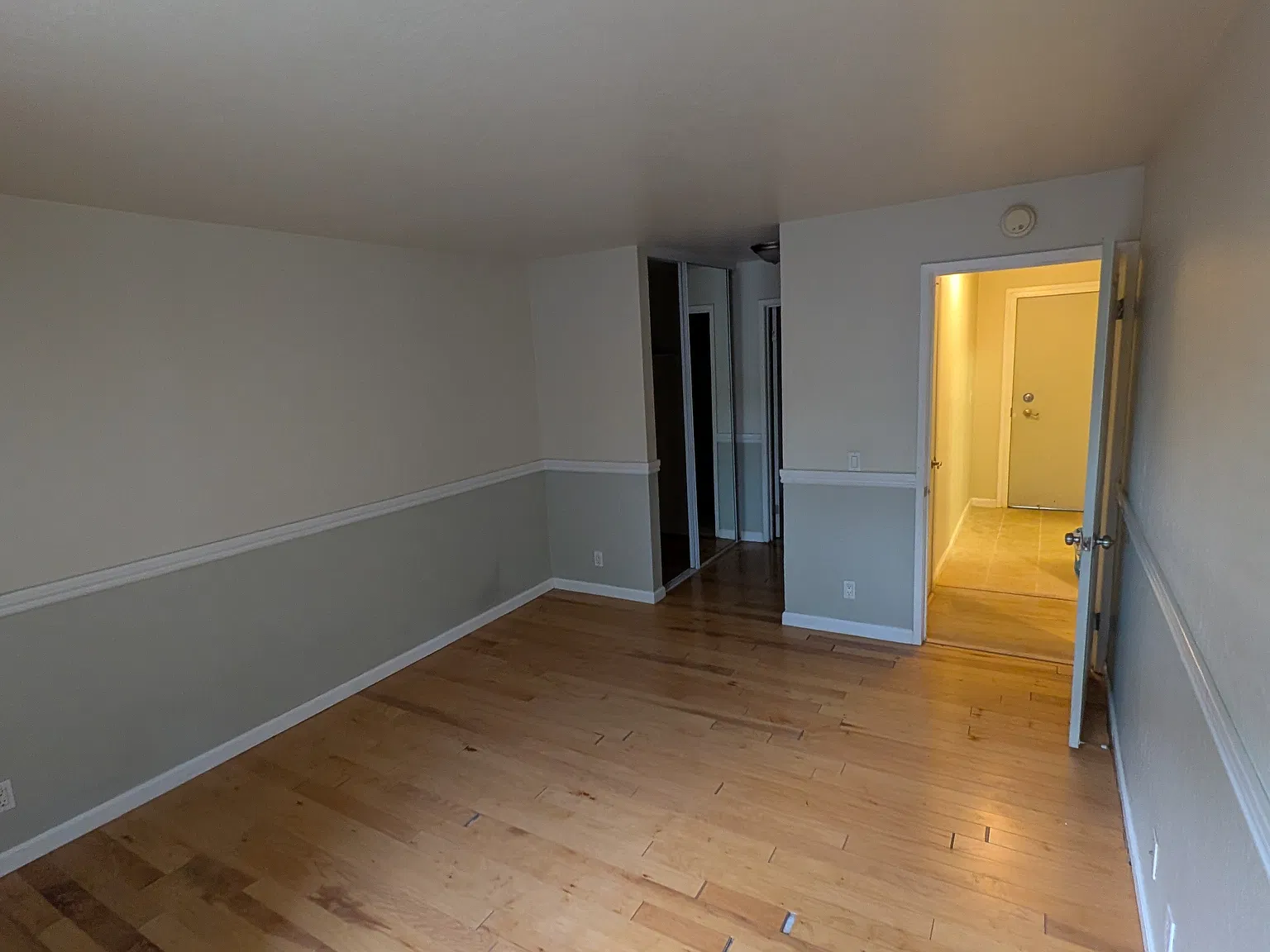 1087 Murrieta Blvd — Photo 3