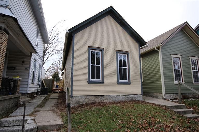 1st image of 223 Morton Ave