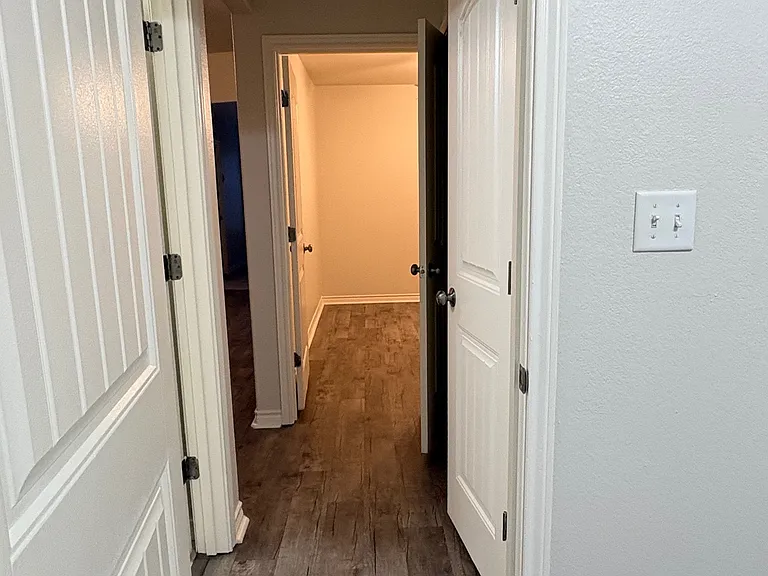 5417 Yellow Brick Rd — Photo 24