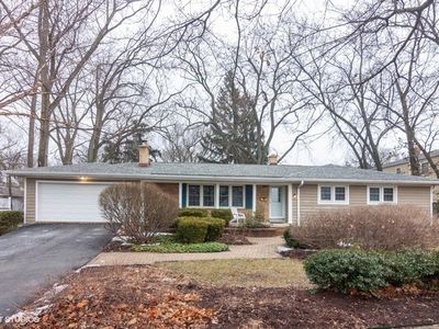 125 N Prospect Ave, Clarendon Hills, IL, 60514