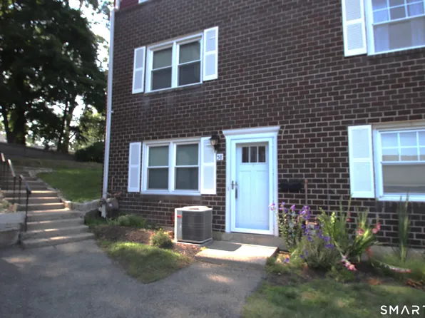 58 Savin Park #58, West Haven, CT 06516