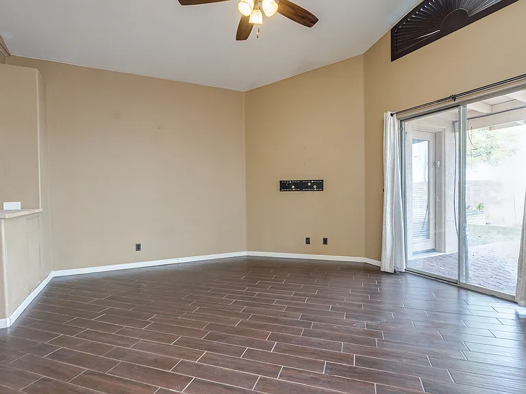 8477 S Camino Bengala — Photo 5