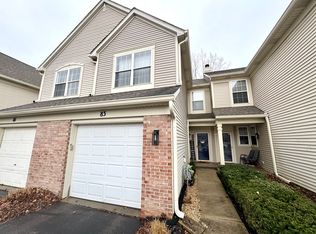 83 Keeneland Ct, Grayslake, IL 60030