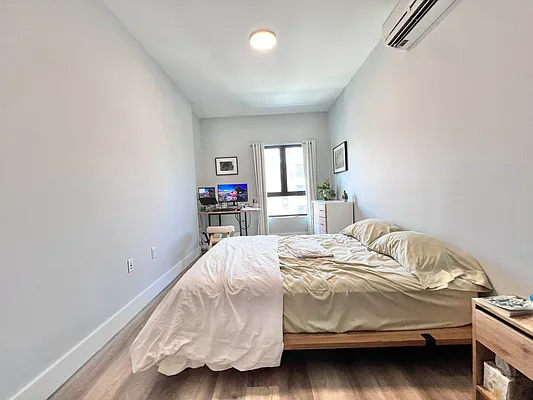 Rented by ERNY LLC | media 24