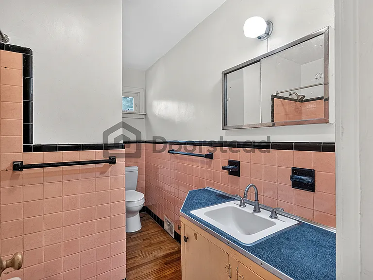 1217 Forestdale Dr — Photo 16