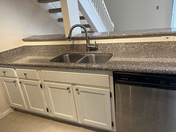 4th image of 2300 Old Spanish Trl APT 2054