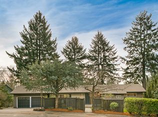 3830 SW Bridlemile Ln, Portland, OR 97221