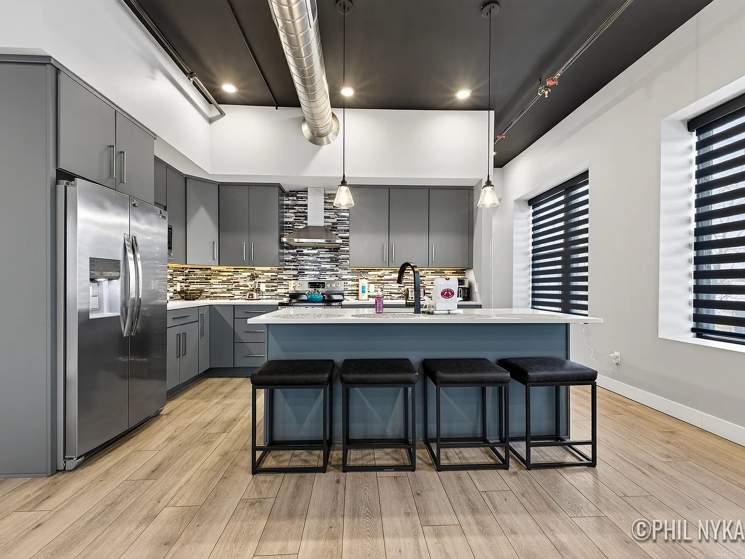 2 bed, 1382 sqft, $3,000 — Photo 4