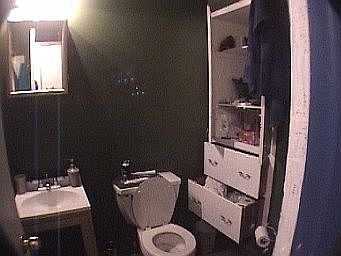 2nd bathroom