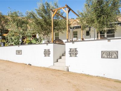 13905 Summit Valley Rd, Hesperia, CA, 92345