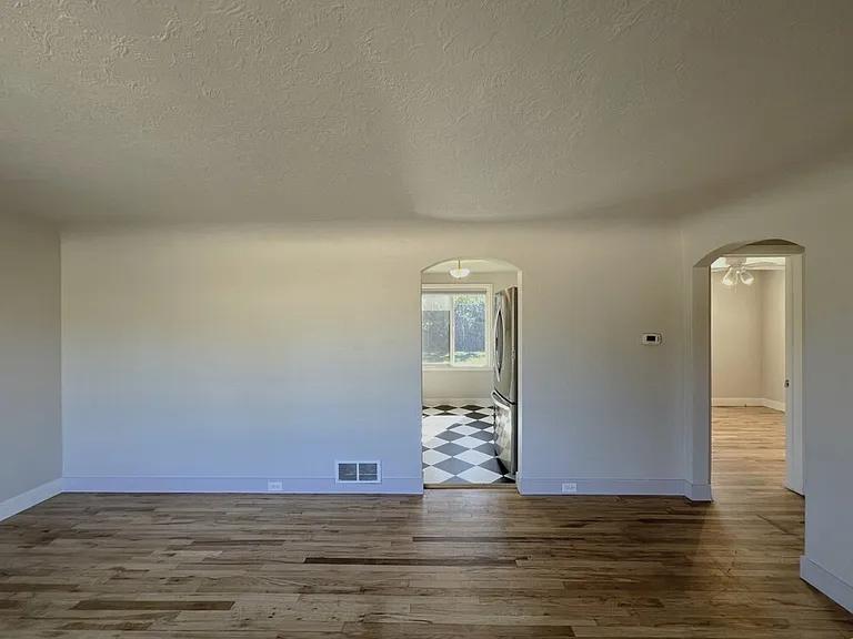 4815 W Alpine St — Photo 7