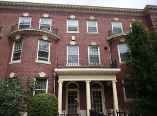 1718 Beacon St, Brookline, MA 02445