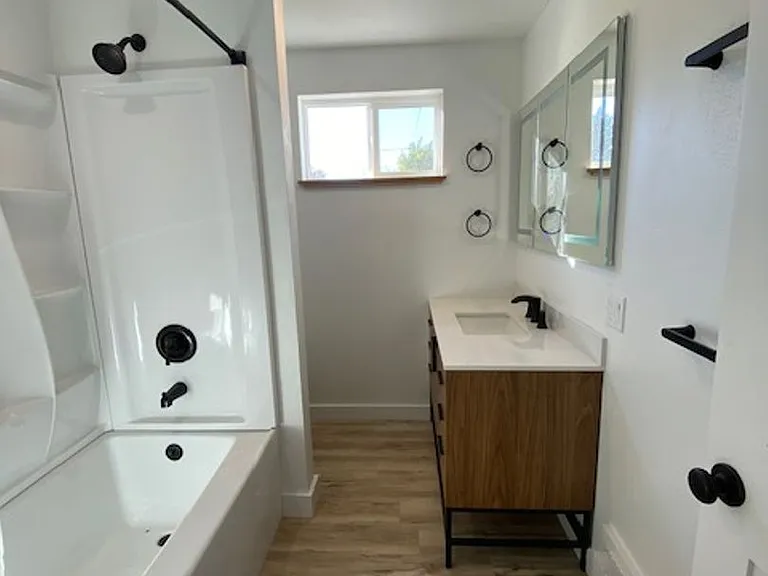 1539 S 9th St W — Photo 21