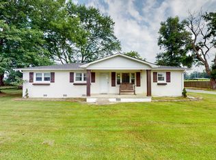 710 Howell Hill Rd, Flintville, TN 37335