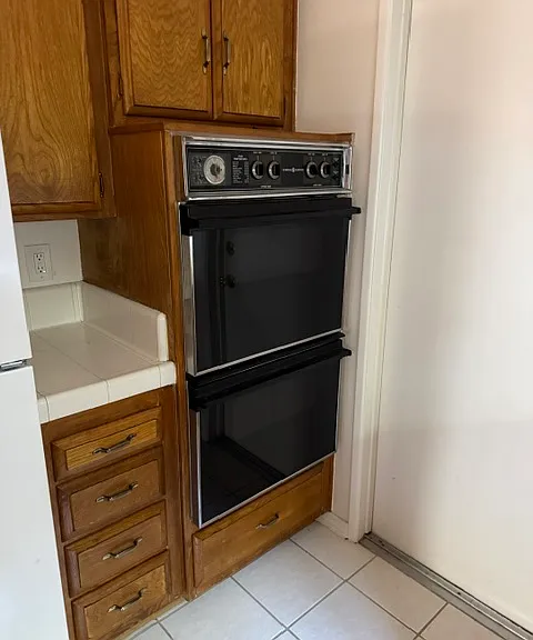 712 N Elmwood St — Photo 6