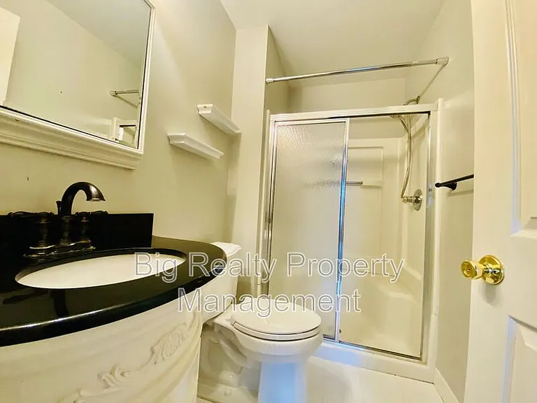 475 Stoneglen St — Photo 15