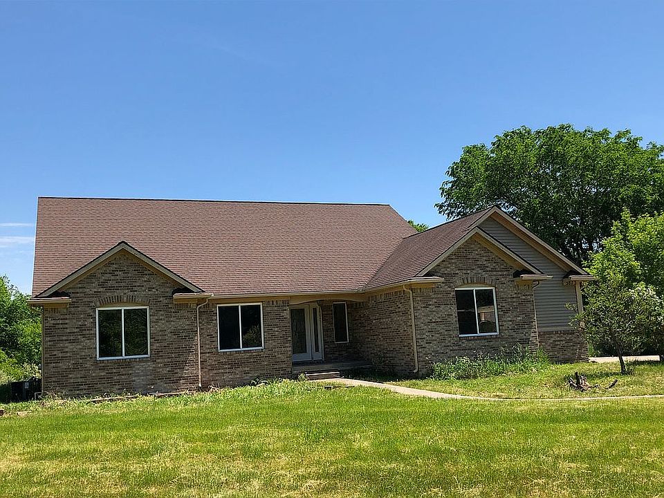 View from front yard